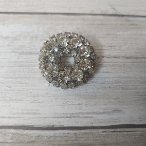 Crystal rhinestone brooch